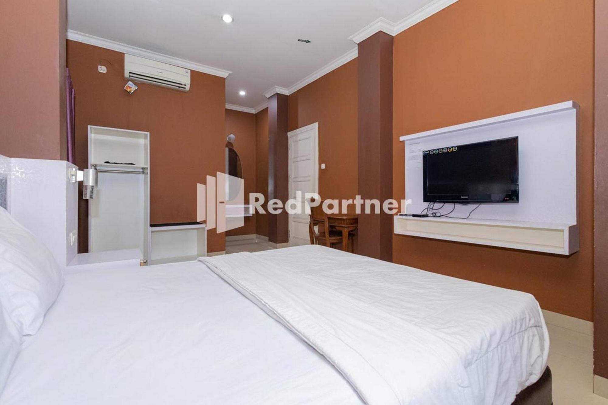 Star Hotel Jaksa Mitra Reddoorz Джакарта Екстер'єр фото
